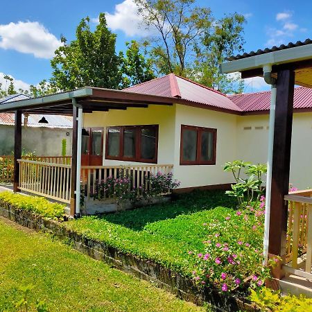 Tomohon Ilasan Cottage. מראה חיצוני תמונה