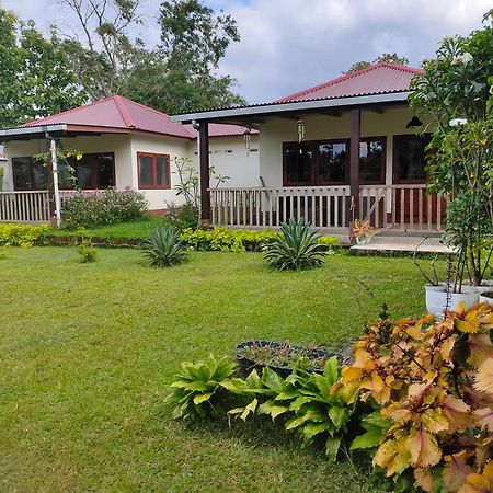 Tomohon Ilasan Cottage. מראה חיצוני תמונה
