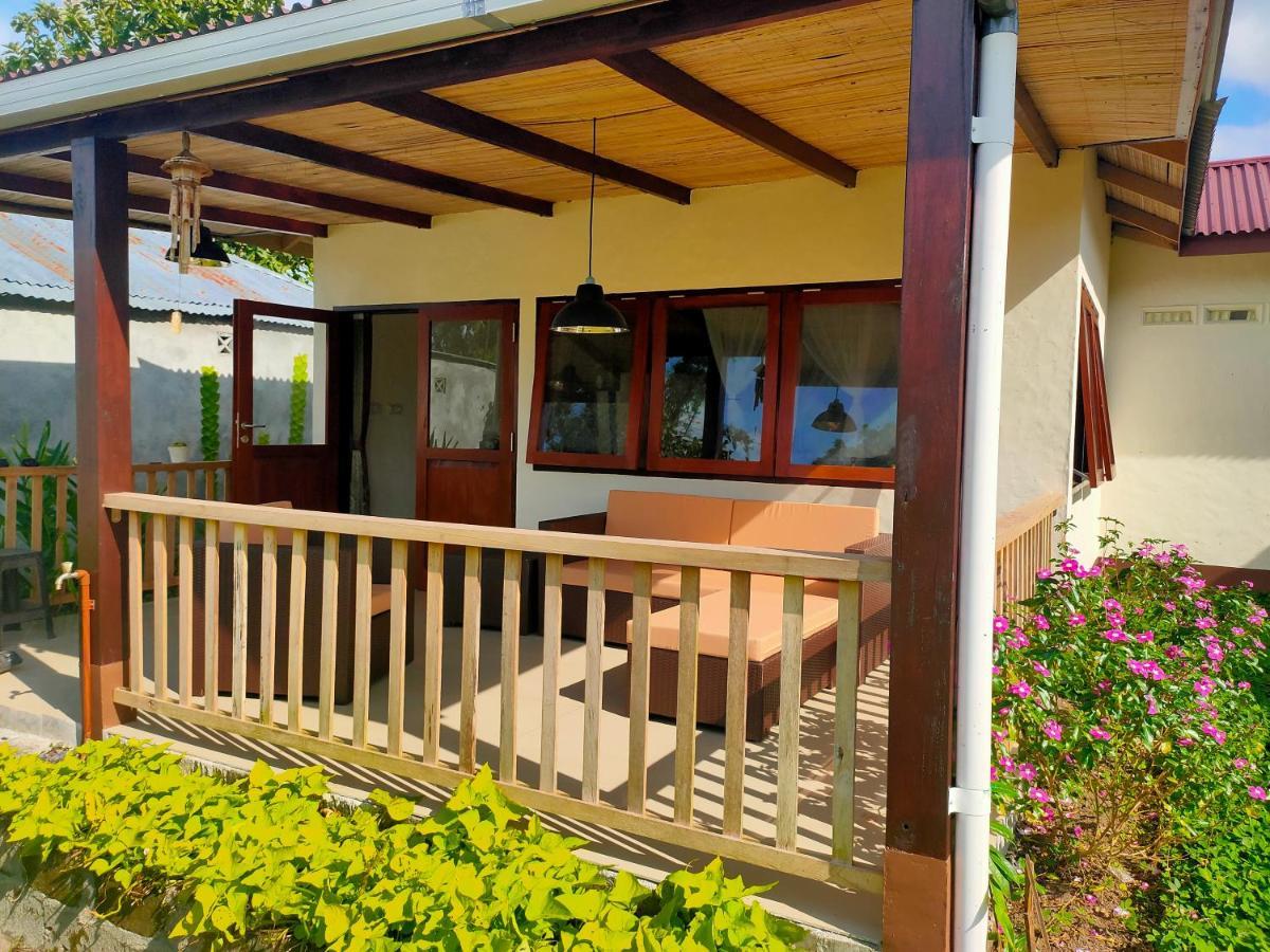 Tomohon Ilasan Cottage. מראה חיצוני תמונה